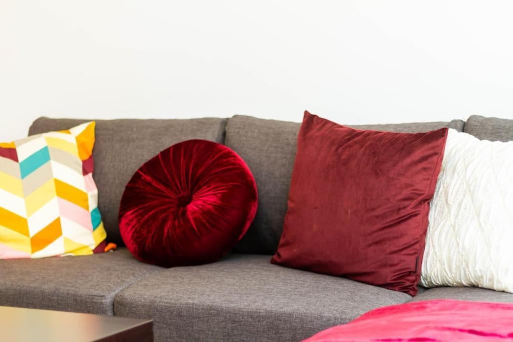 Appartamento Family Lux Lounge In Voeroesmarty Street By Nw Budapest Esterno foto